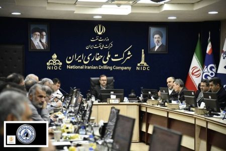 شهرام احمدی، در نشست تخصصی مدیران ایمنی، بهداشت و محیط زیست (HSE)، پدافند غیرعامل و مدیریت بحران صنعت نفت که به میزبانی شرکت ملی حفاری ایران در اهواز برگزار شد، بر لزوم توسعه آموزش