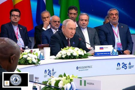 پوتین بر ضرورت تدوین نقشه راه همکاری‌های گازی تأکید کرد