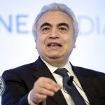 کاهش قیمت نفت پس از اعلام برداشت ۱۰۰ میلیون بشکه از ذخایر استراتژیک