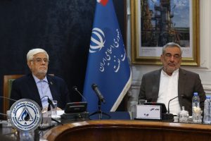 هم‌افزایی دولت و صنعت نفت برای عبور از تنگناها ضروری است