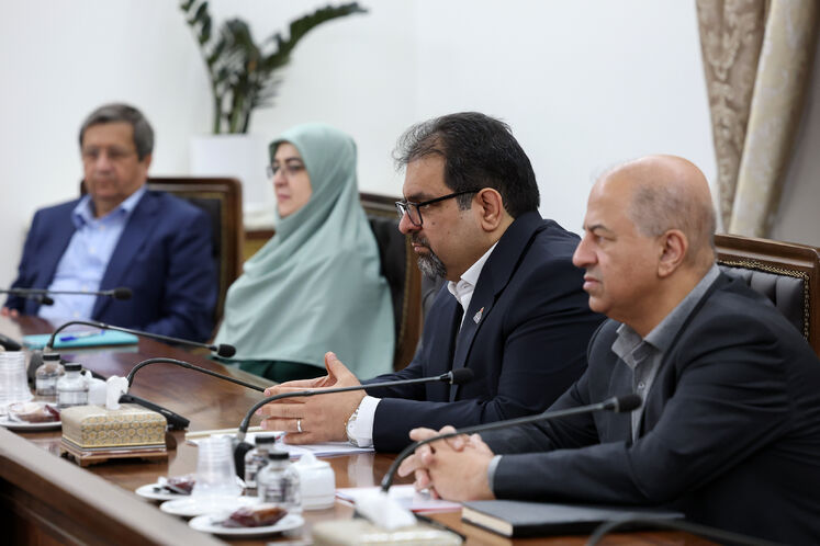 نشست هدفمندی یارانه‌ها با حضور تیم اقتصادی دولت برگزار شد