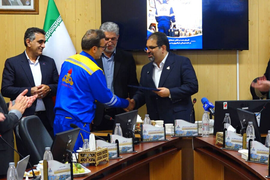 **امدادگران و گازبانان؛ خط مقدم خدمت در شبکه سراسری گاز ایران**