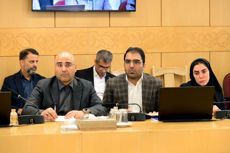 نشست تأمین مالی طرح‌های پتروشیمی برگزار شد