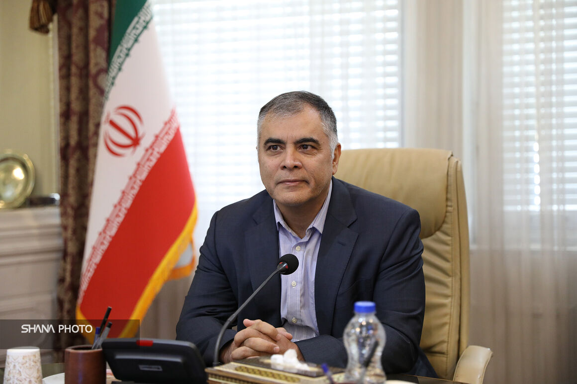 پاک‌نژاد مشاور رئیس‌جمهور شد